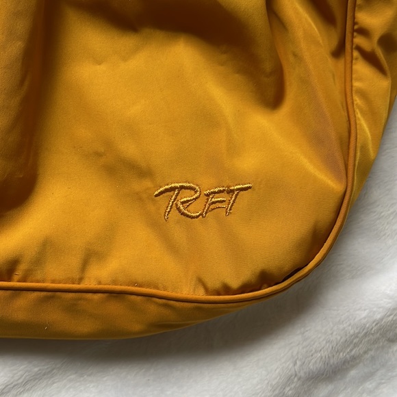 RFT Golden Yellow zipper pouch - Picture 2 of 8